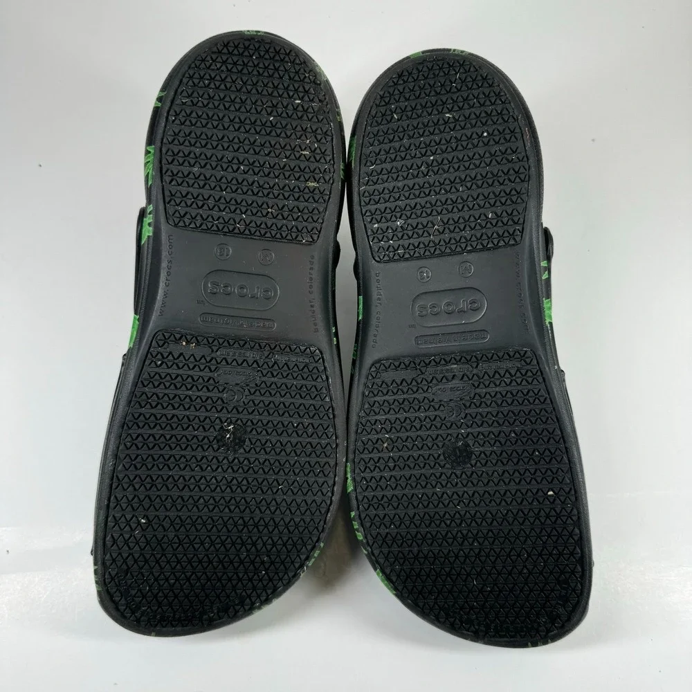 Crocs Bistro 420 Hemp Leaf Men's US 13 Black/Green Slip-Resistant Work Clogs